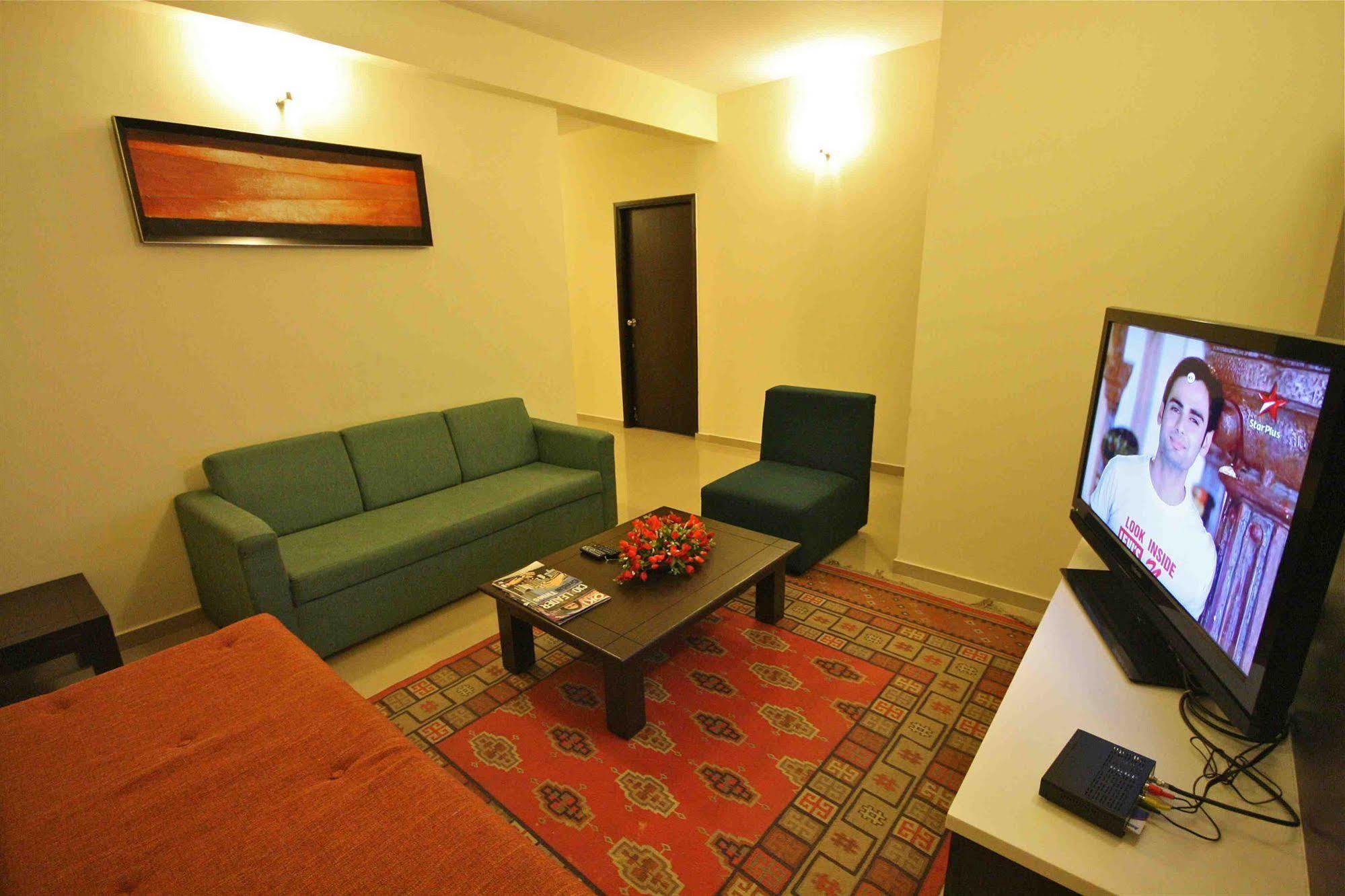 Treebo Trend Sterling Suites Inn Bengaluru Kültér fotó