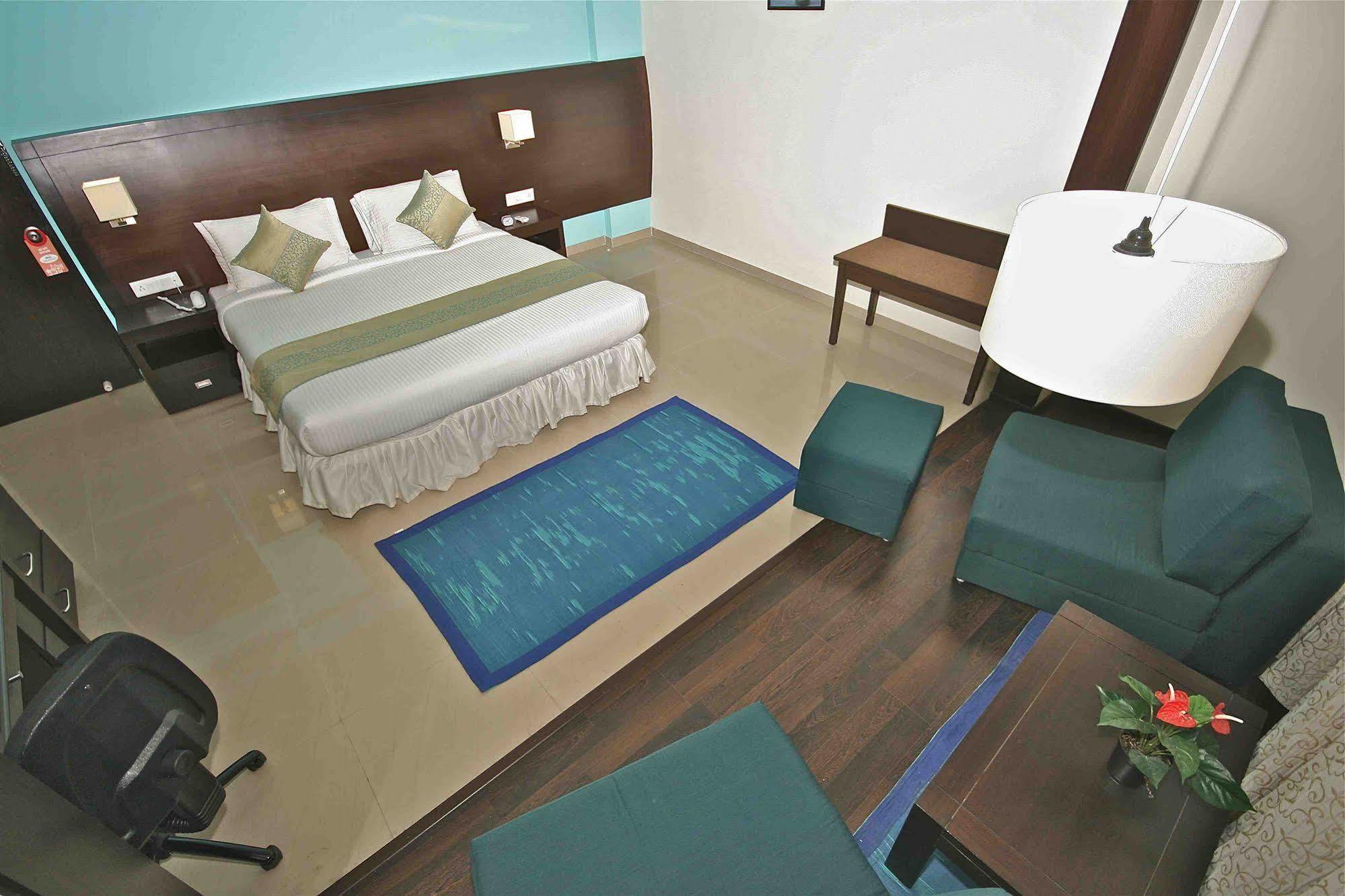 Treebo Trend Sterling Suites Inn Bengaluru Kültér fotó
